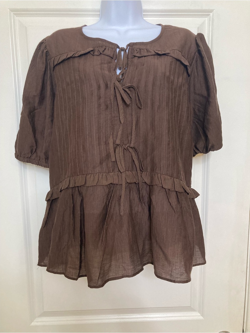 Vintage Laura Ashley Brown Pleated Bow Tie Front Peplum Blouse Puff Sleeves XL